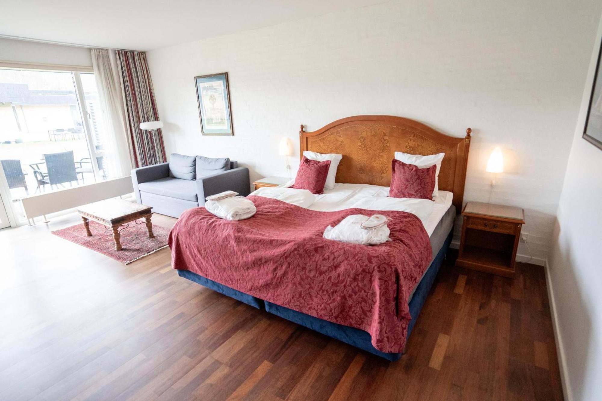 Hotel Marina Ґрено Екстер'єр фото